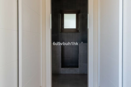 a9867bc68329e15735aafef38d3fc9da - 25