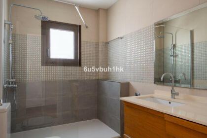 a9867bc68329e15735aafef38d3fc9da - 32