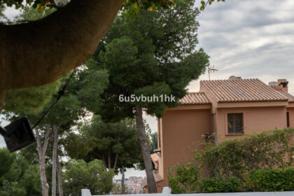 a9867bc68329e15735aafef38d3fc9da - 48