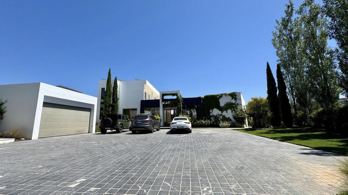 aa0080de7c6bae57983f3f20fee7b5f1 - 18