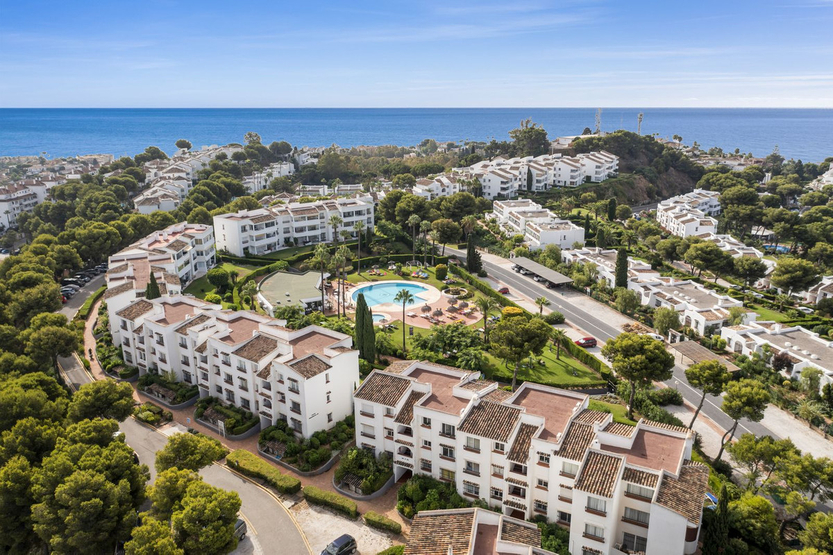 ab78cf849768938a82c97d9a01c57640 - 15