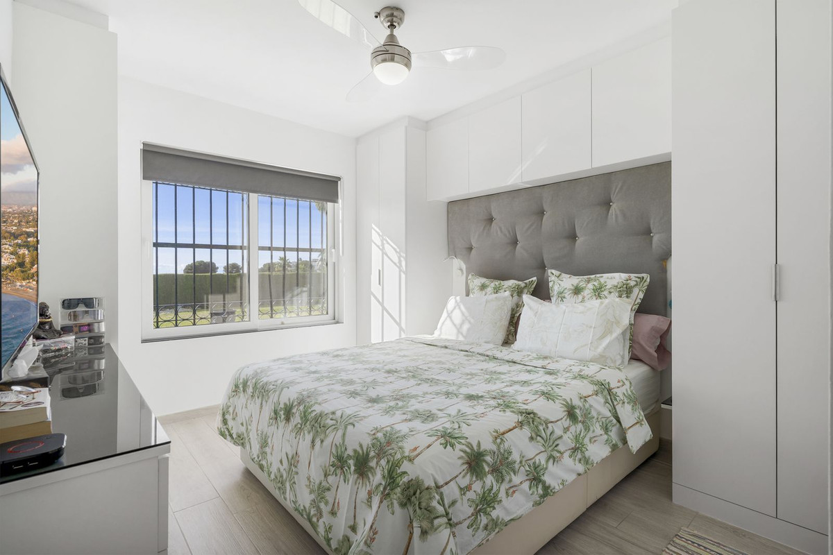 ab78cf849768938a82c97d9a01c57640 - 30