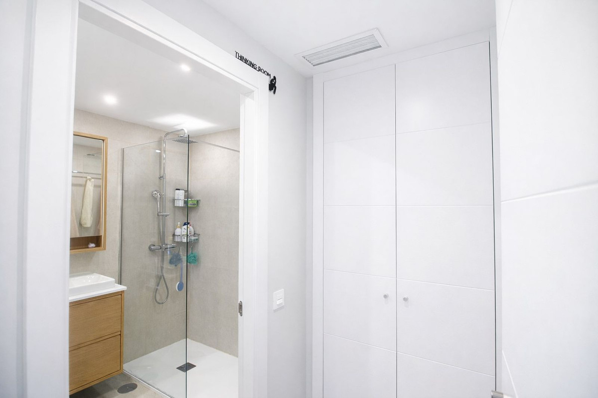 accb2c1998d02348a19dee637555c7f3 - 12