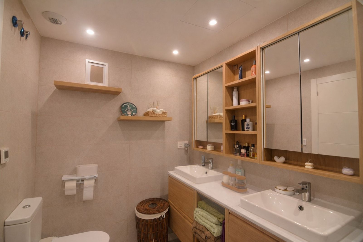 accb2c1998d02348a19dee637555c7f3 - 16