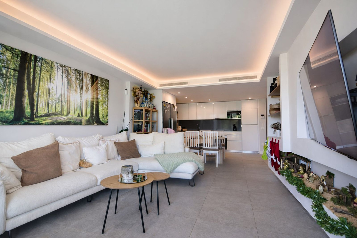 accb2c1998d02348a19dee637555c7f3 - 2