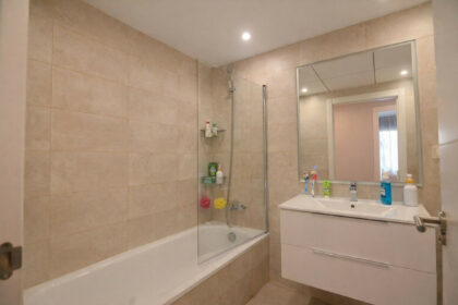 accb2c1998d02348a19dee637555c7f3 - 20