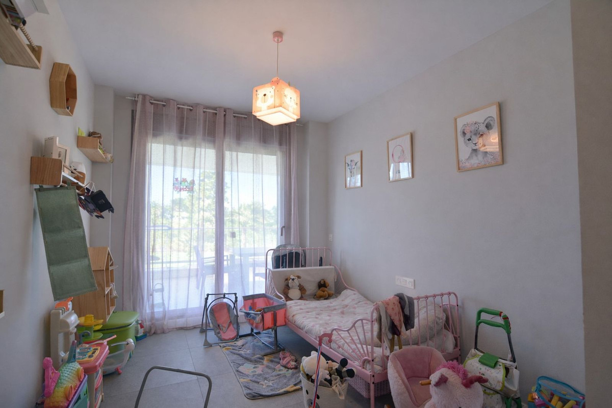 accb2c1998d02348a19dee637555c7f3 - 21