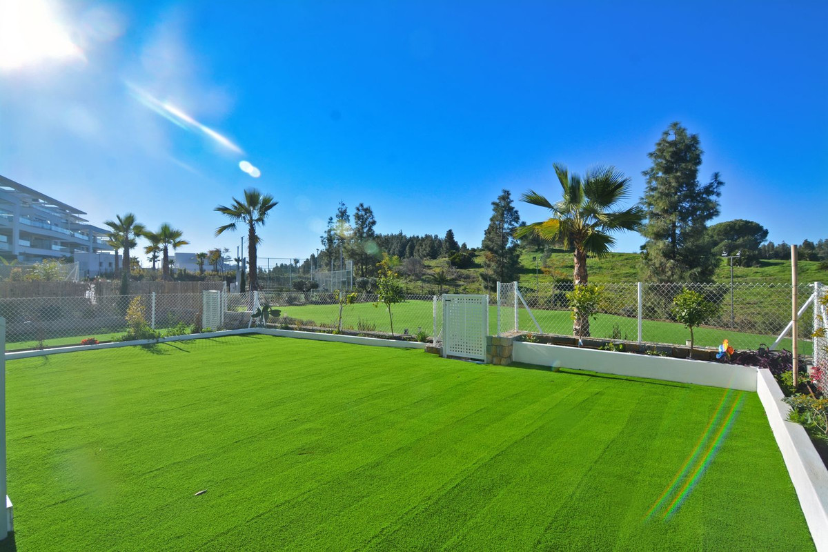 accb2c1998d02348a19dee637555c7f3 - 23