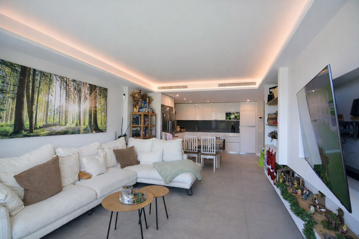 accb2c1998d02348a19dee637555c7f3 - 9