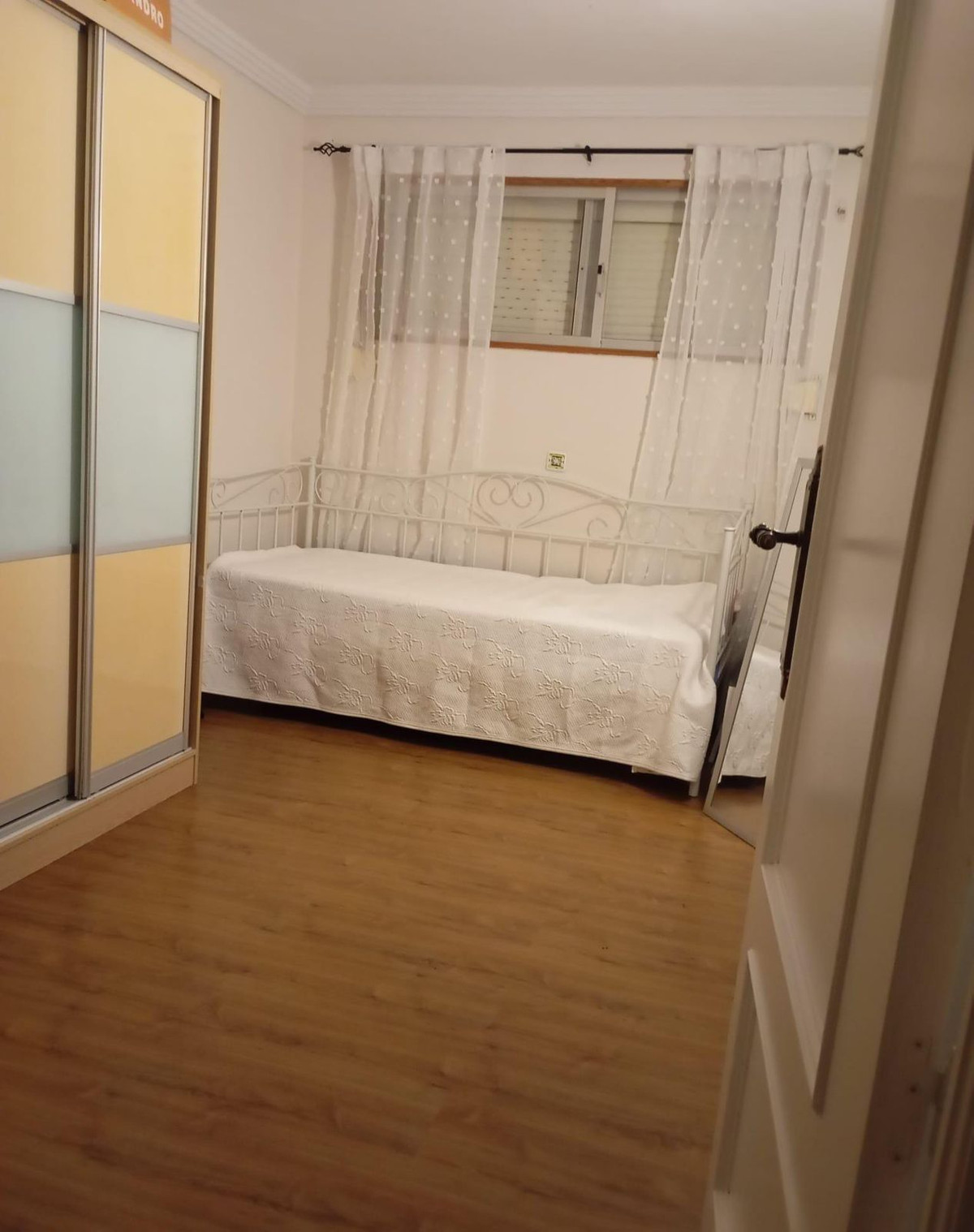 ad1752840164f42c404ab6d139992d61 - 6