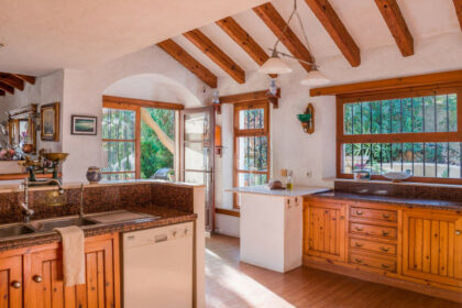 aed2018a579a3f87167c6756aee7974c - 14