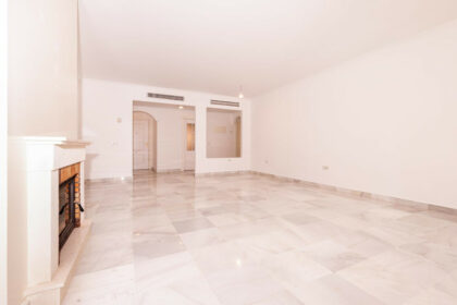 b016e870ae4bfae06519bb9b35b4b80c - 14