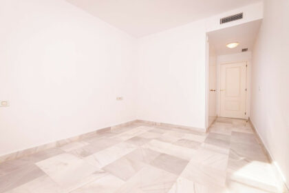 b016e870ae4bfae06519bb9b35b4b80c - 17