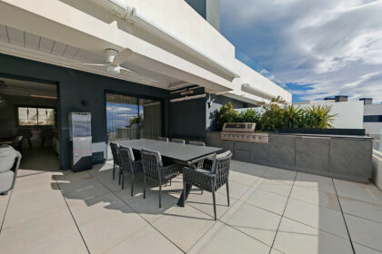 b07149c5cb7679f0d03070768abbad1a - 10