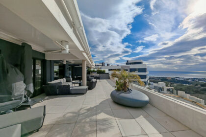 b07149c5cb7679f0d03070768abbad1a - 9