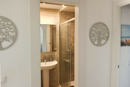 b157df068d706d0df07c6e545624bf20 - 10