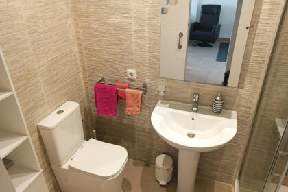 b157df068d706d0df07c6e545624bf20 - 11