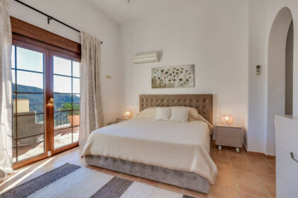 b31416d940ea039e3fbfa89d6d8e3a07 - 13