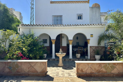 b3f680faf4d0c5cdcf683023f02fb8ea - 1