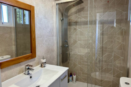 b3f680faf4d0c5cdcf683023f02fb8ea - 19