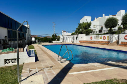 b3f680faf4d0c5cdcf683023f02fb8ea - 40