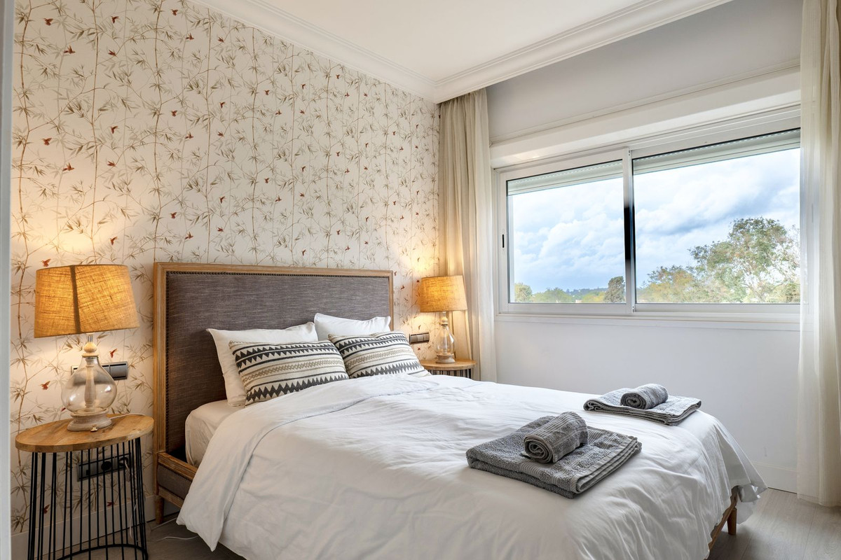 b62feb5497935637ceb85aa1822b216f - 13