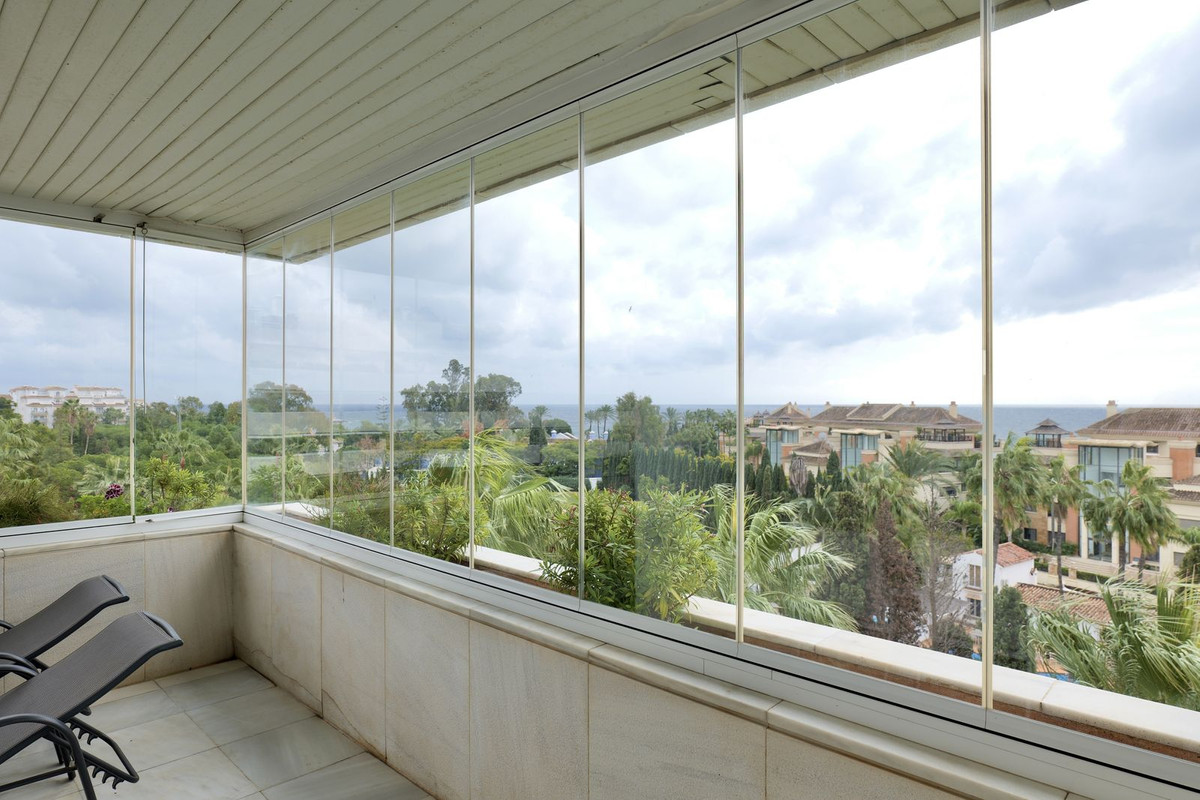 b62feb5497935637ceb85aa1822b216f - 20