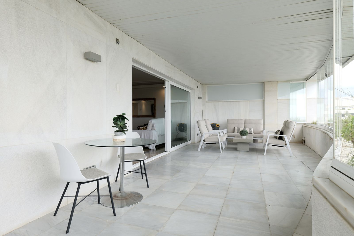 b62feb5497935637ceb85aa1822b216f - 22