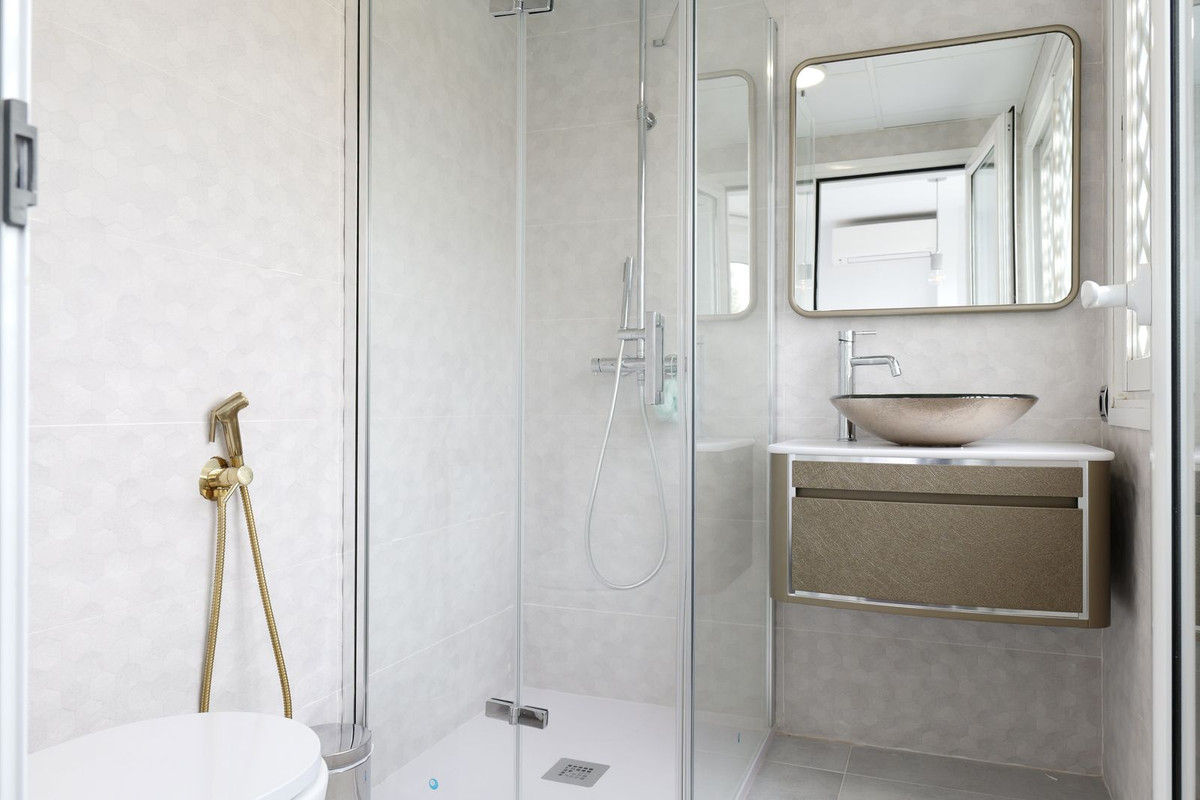 b62feb5497935637ceb85aa1822b216f - 9