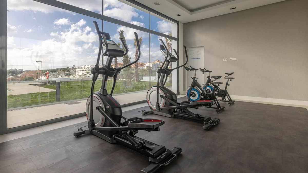 b700399057f4ba14ce04802295c28356 - 26