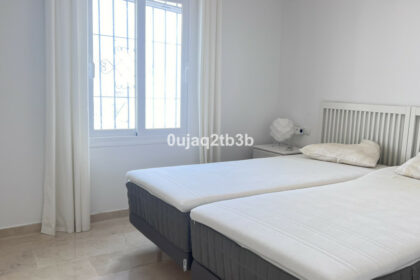 b70ecc77db25cb831e7064be625c3933 - 19