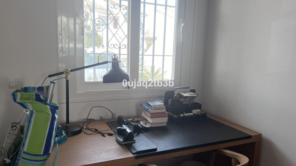 b70ecc77db25cb831e7064be625c3933 - 34