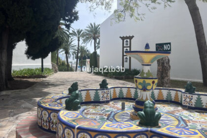 b70ecc77db25cb831e7064be625c3933 - 44