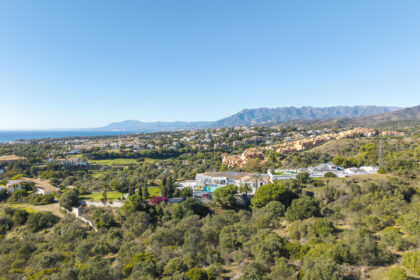 b74eba2c0e5051bdd8222a8d3361f679 - 50