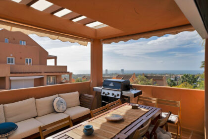 b74ff905f2a3e670f90f5bc22ebbedda - 1