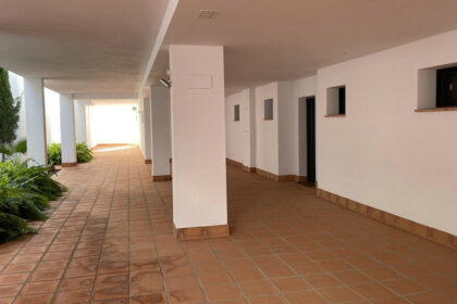 b783dffa4bbffee3e24a27c4b808eea3 - 24