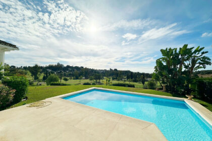 b99b5e0d4b034cc830166e8de6824dc5 - 14