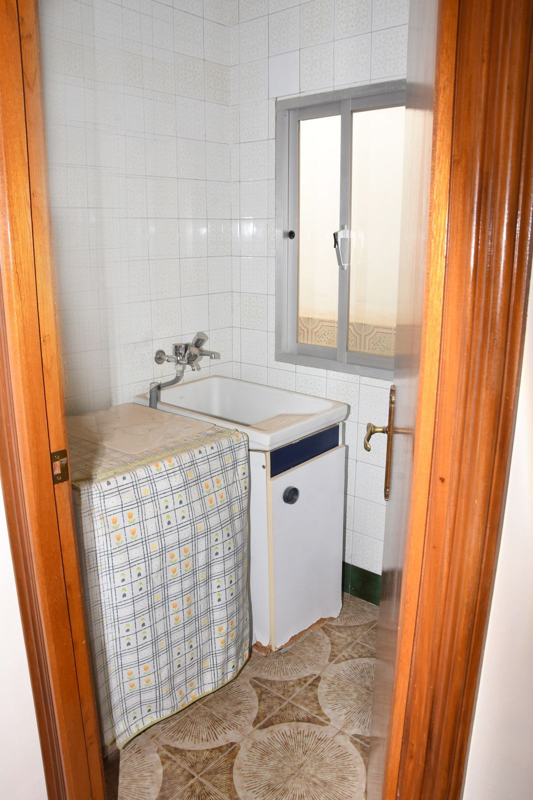 bafa5579b94dda0d11b0b3ff10819a18 - 11