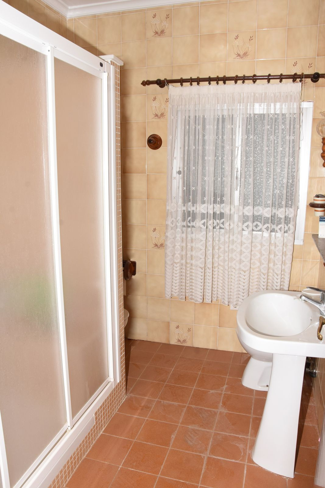 bafa5579b94dda0d11b0b3ff10819a18 - 12