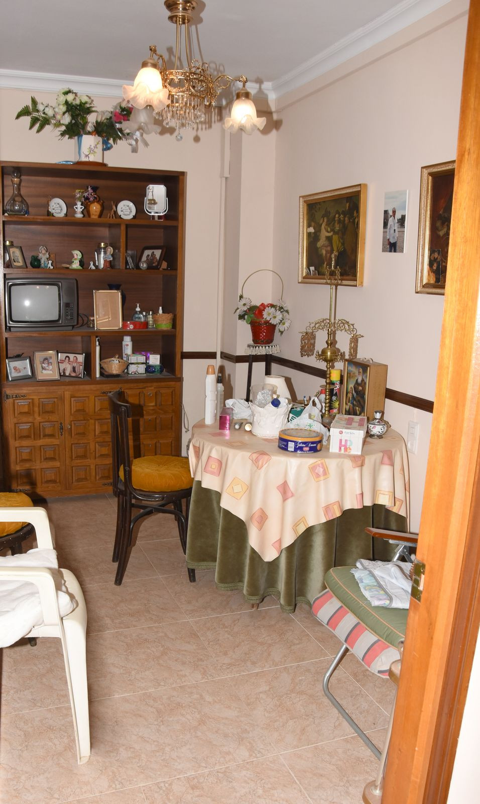 bafa5579b94dda0d11b0b3ff10819a18 - 9