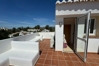 bb52e81028054bdddf36ade4fb6ed7fa - 10