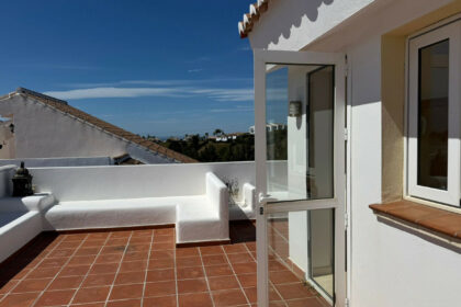 bb52e81028054bdddf36ade4fb6ed7fa - 8