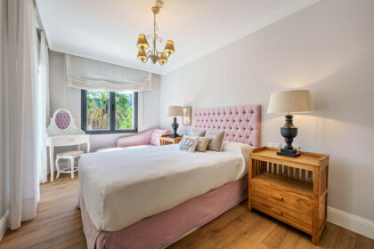 bb96153c9a46835ea4c8999596a5cb6a - 18