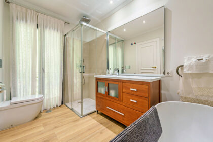 bb96153c9a46835ea4c8999596a5cb6a - 28