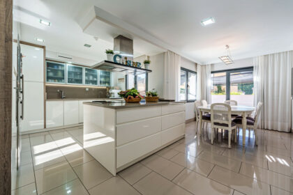 bb96153c9a46835ea4c8999596a5cb6a - 9