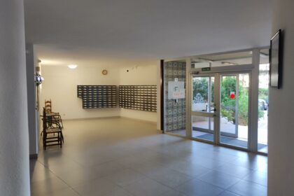 bbbd544bff449597c598d13c292affb5 - 9