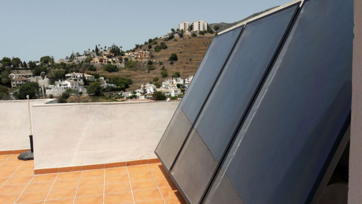 bbc2edcaa6070a3dcc4f42d123e06940 - 13