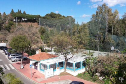 bbc2edcaa6070a3dcc4f42d123e06940 - 37