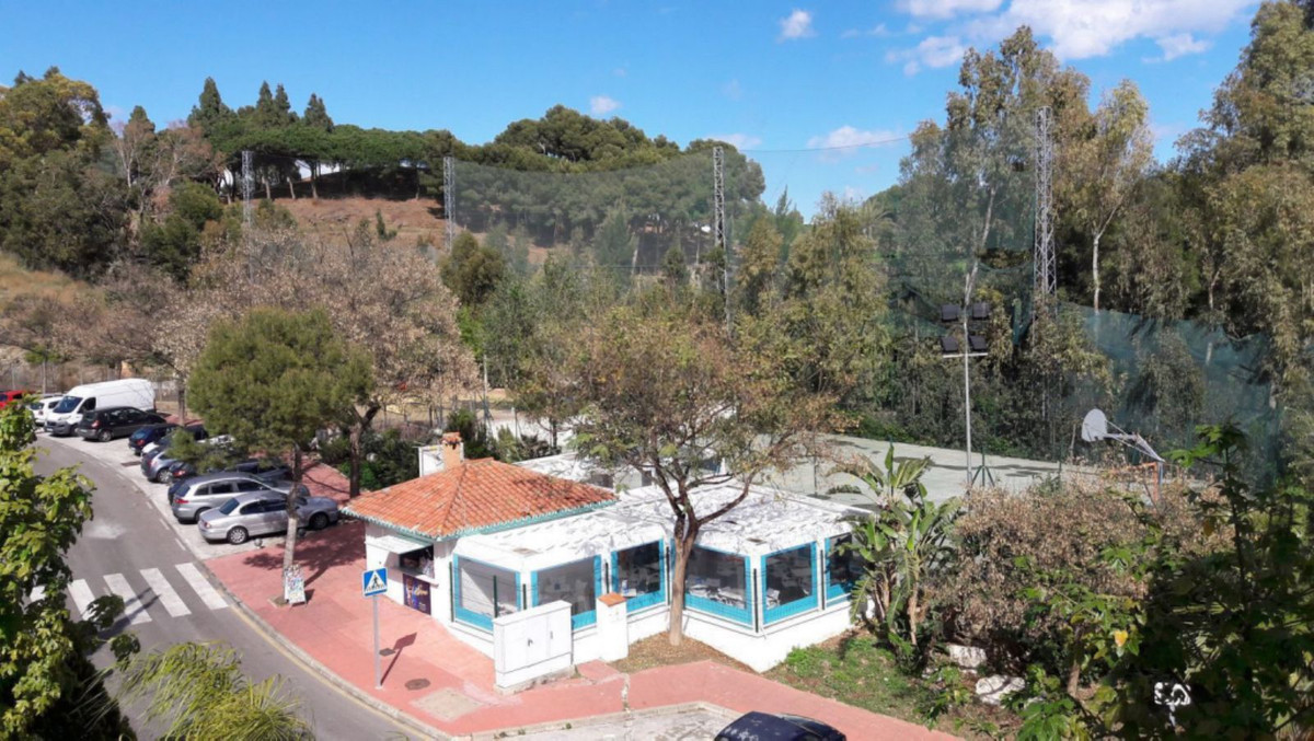 bbc2edcaa6070a3dcc4f42d123e06940 - 37