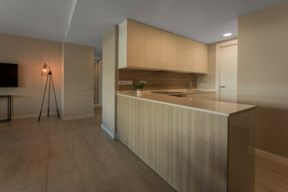 bbea5562479013638e9e11bab8695016 - 14